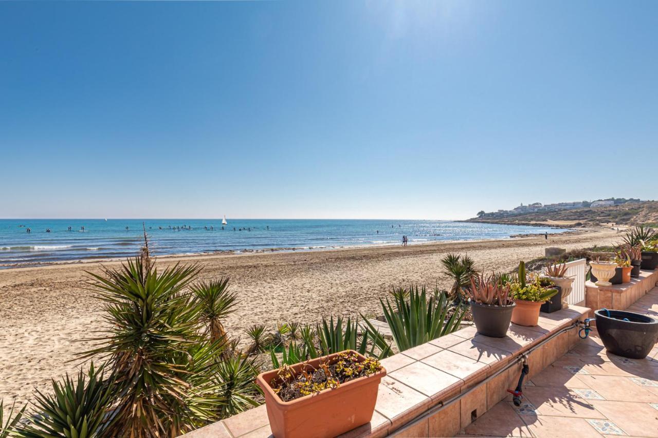 Beachfront Bliss: Apartamento A Pie De Playa Alicante Zewnętrze zdjęcie