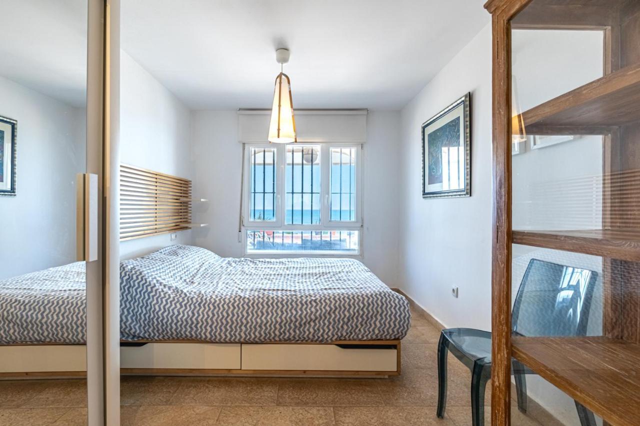 Beachfront Bliss: Apartamento A Pie De Playa Alicante Zewnętrze zdjęcie